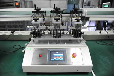 零距離探秘4G實(shí)驗(yàn)室 走進(jìn)通信技術(shù)與機(jī)械設(shè)備研發(fā)的前沿